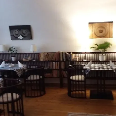 Domus Henrici Прага