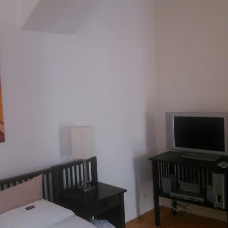 Domus Henrici Hotell