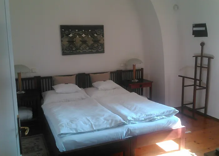 Domus Henrici Hotell