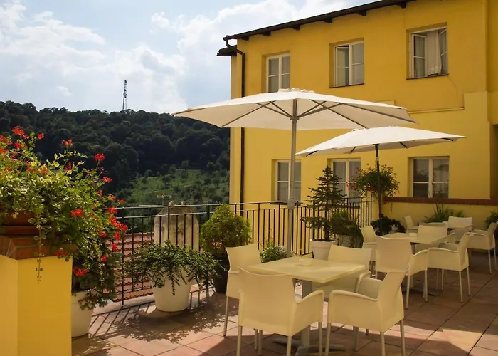 Hotel Domus Henrici 4*